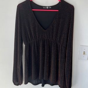 Boohoo sparkly v neck top